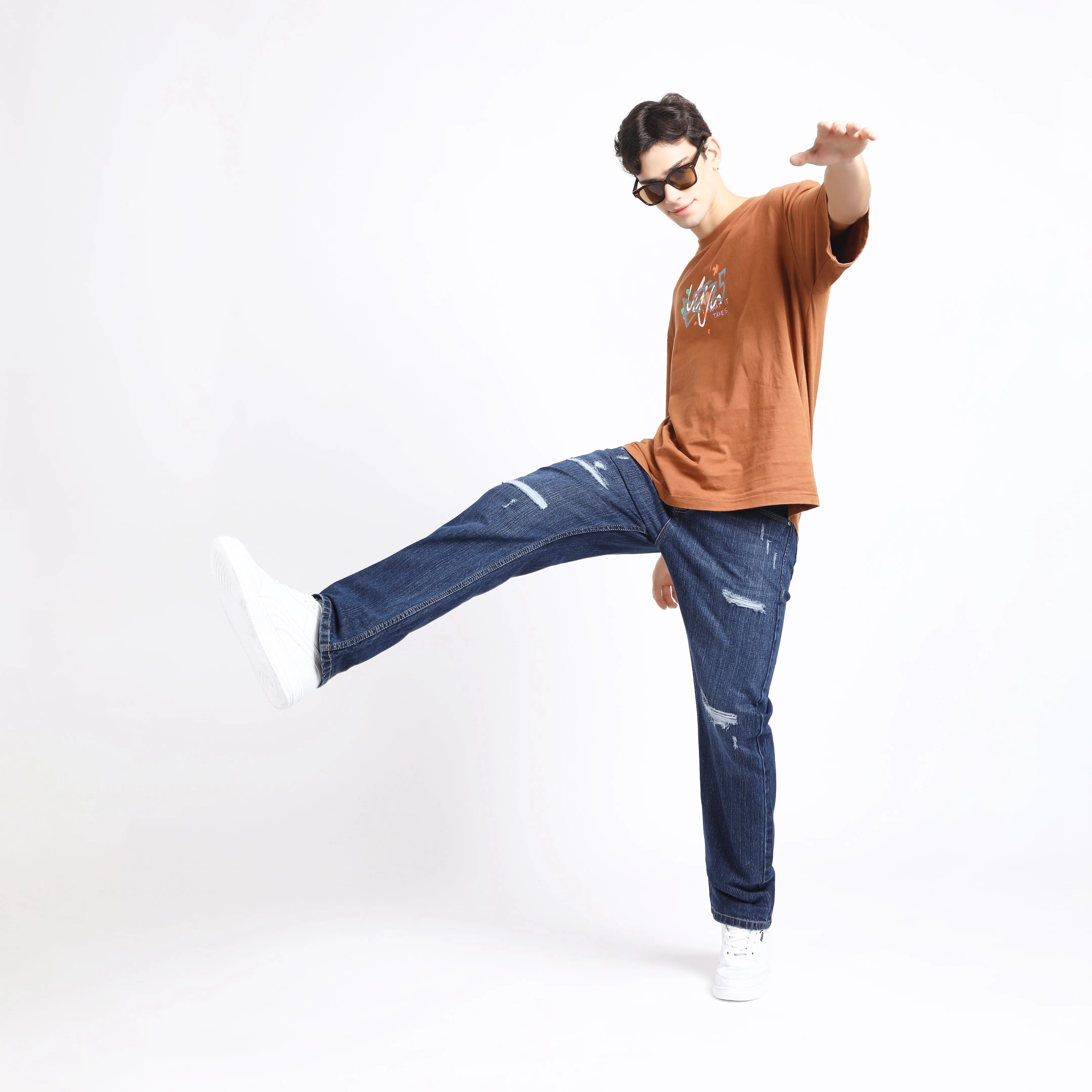 DARK GREY BAGGY FIT DISTRESSED JEANS TEDDY