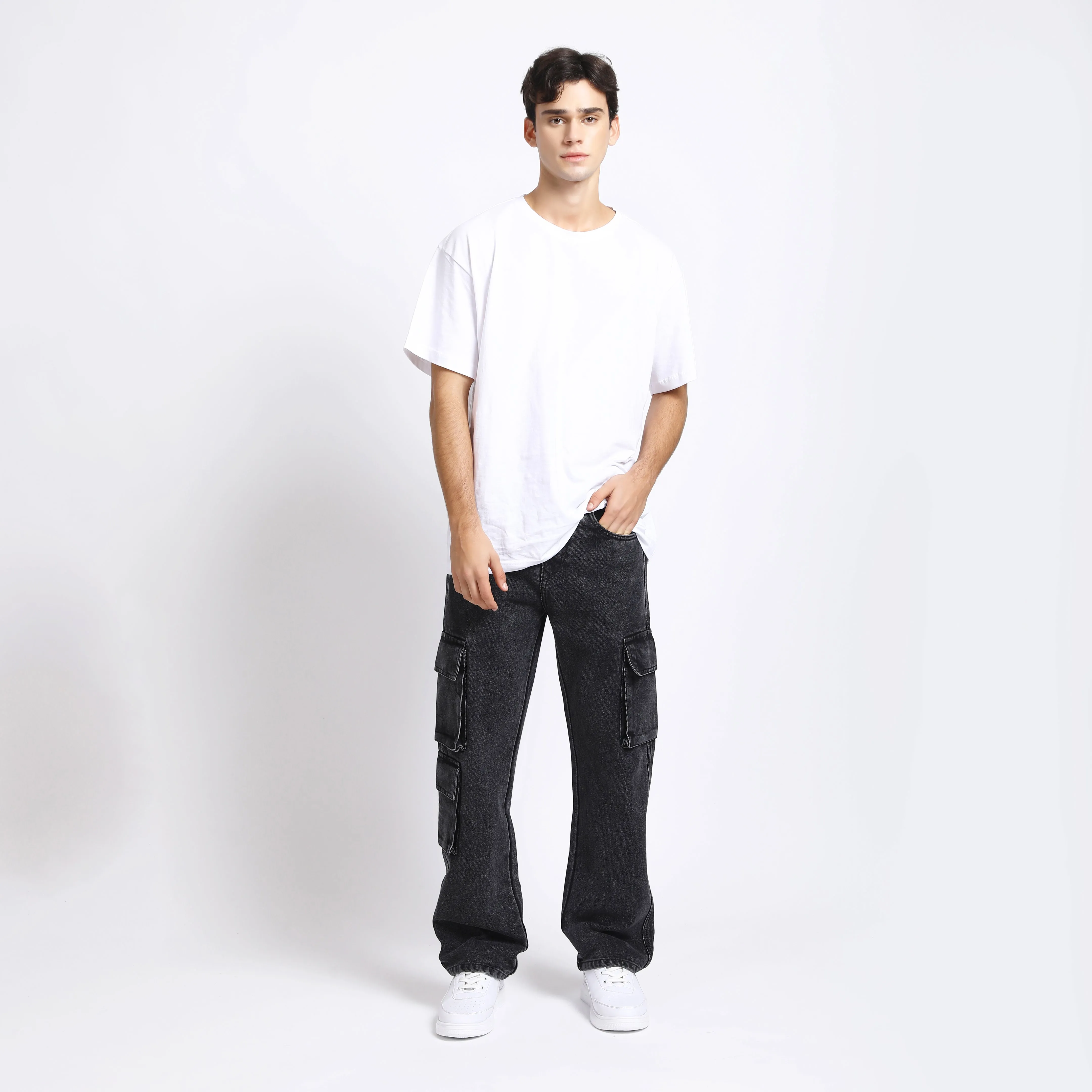 BLACK BAGGY CARGO FIT JEANS