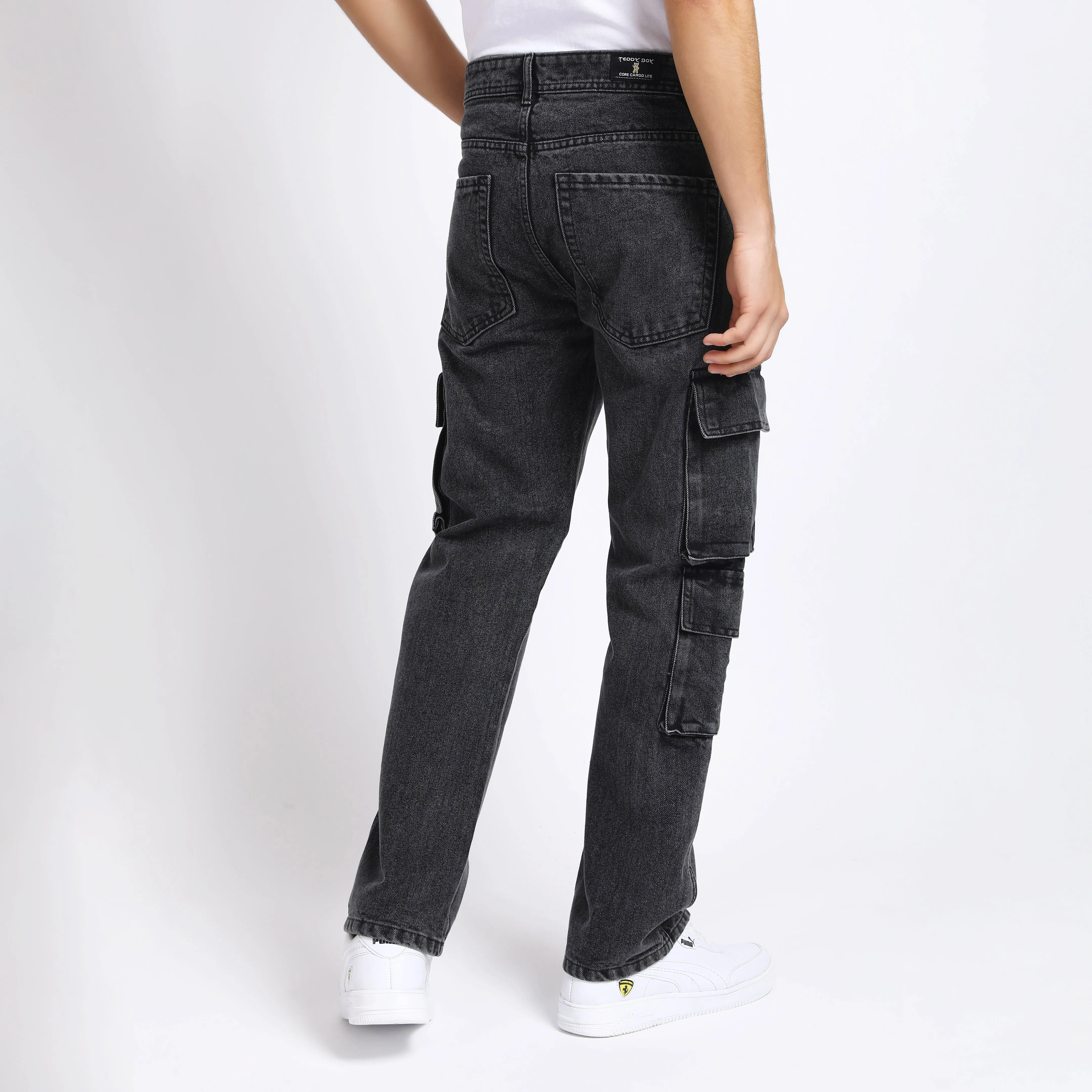 BLACK BAGGY CARGO FIT JEANS