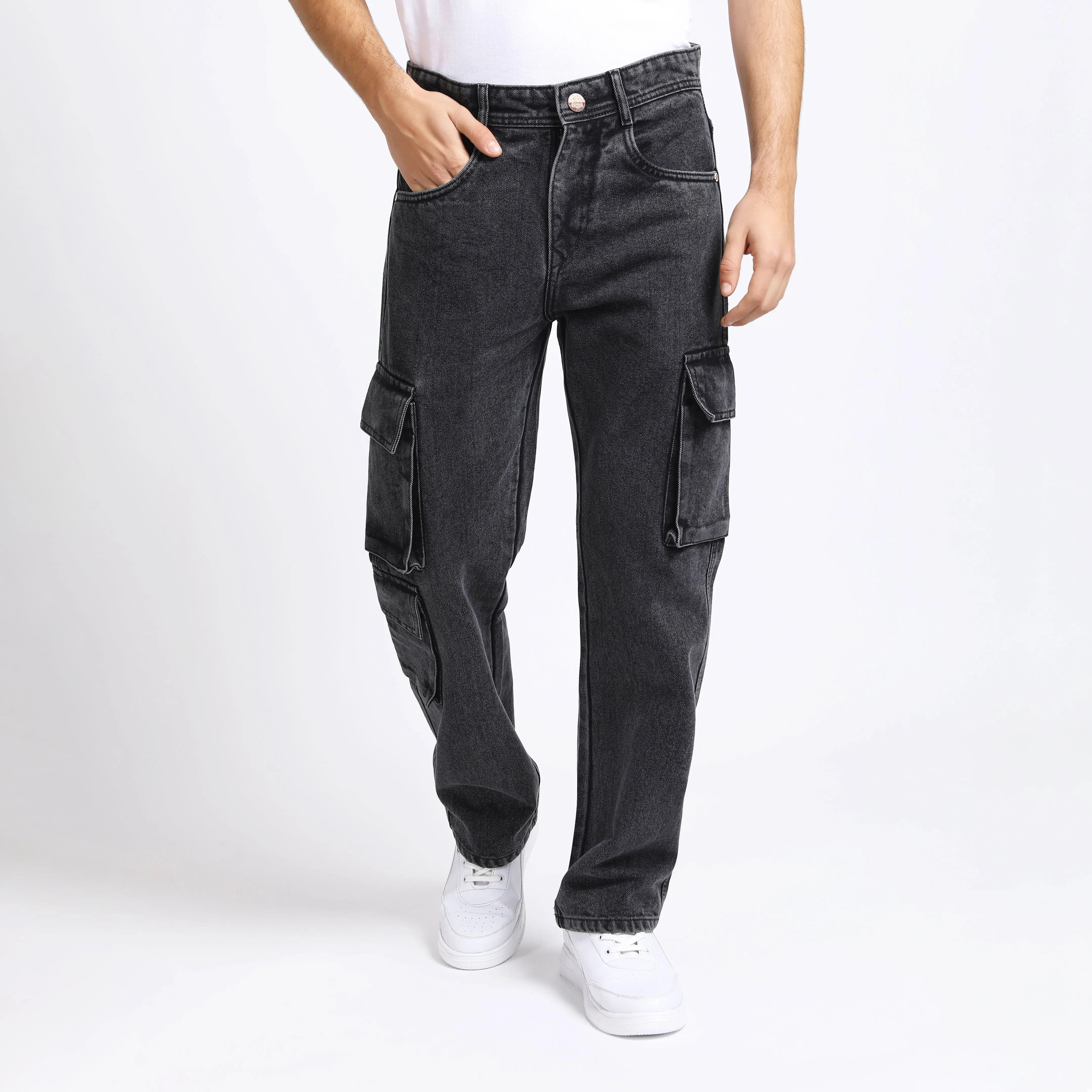 BLACK BAGGY CARGO FIT JEANS