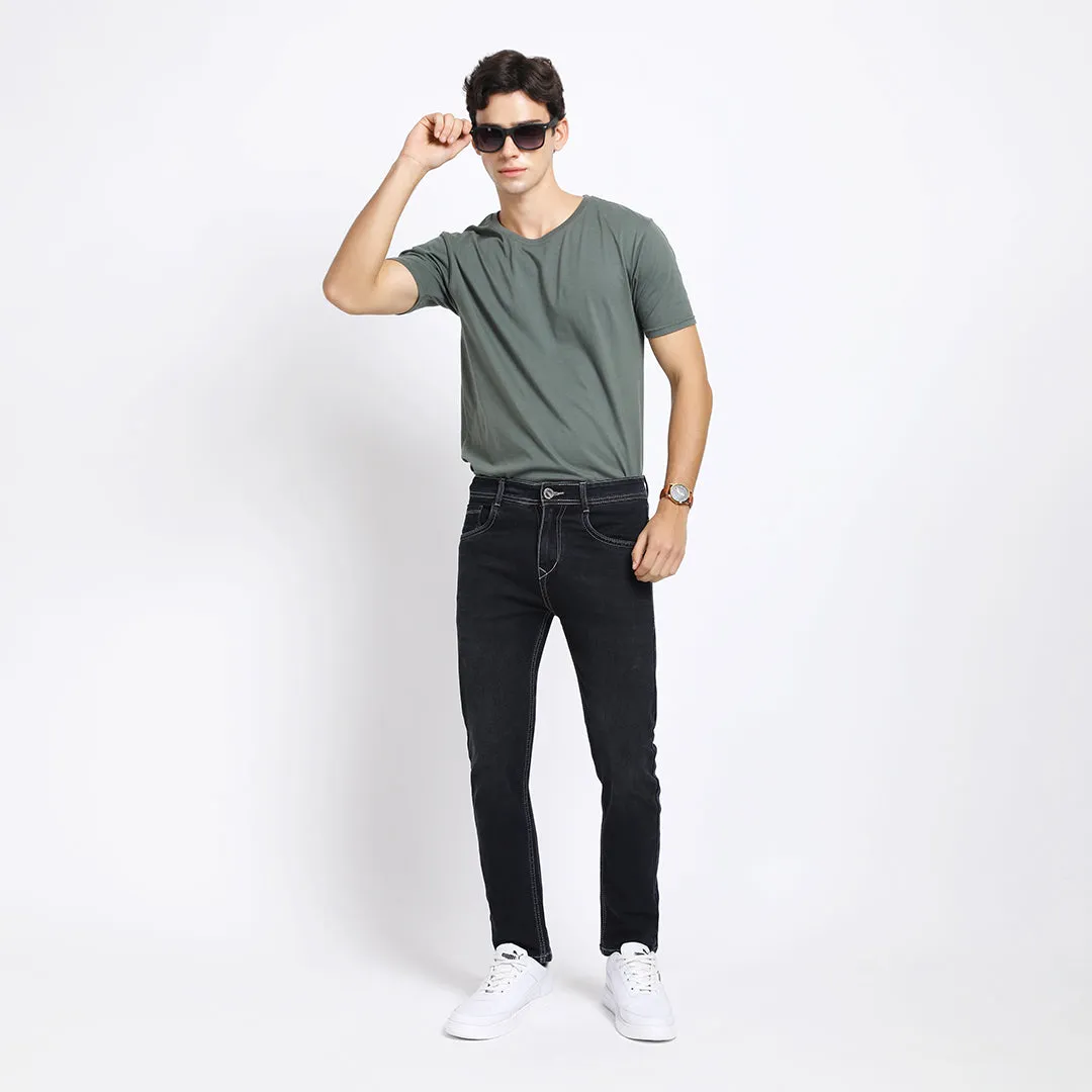 DARK BLACK ANKLE FIT JEANS