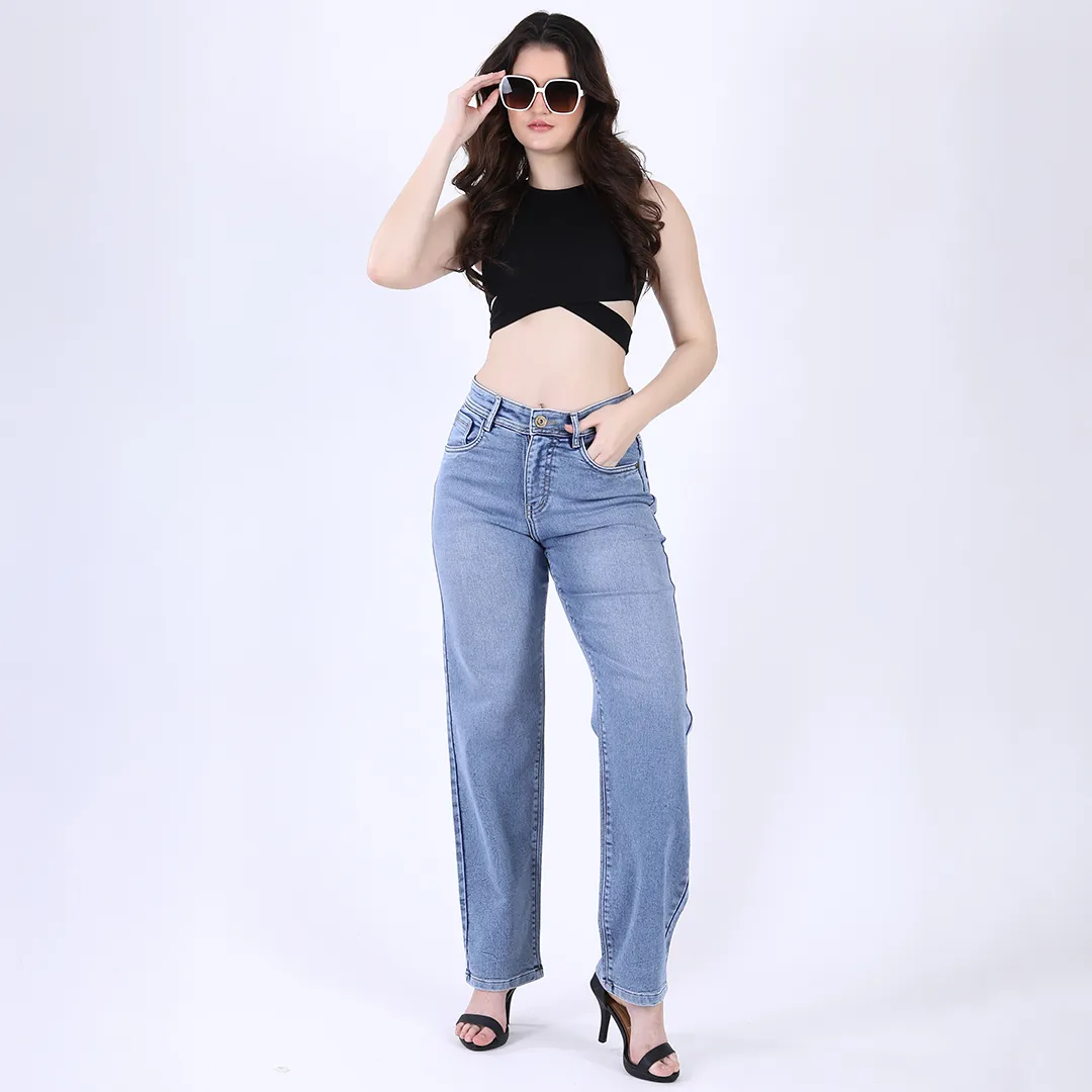 WOMEN'S SKY BLUE MID RISE STRAIGHT FIT JEANS